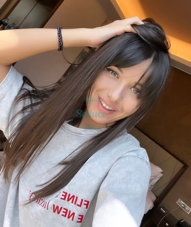 Photo escort girl Monica: the best escort service