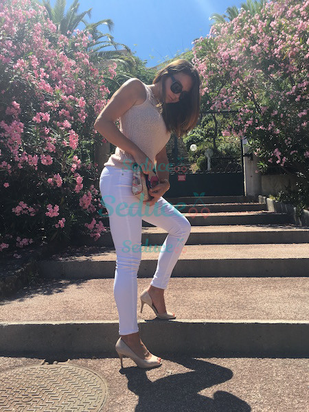 Photo escort girl cris: the best escort service