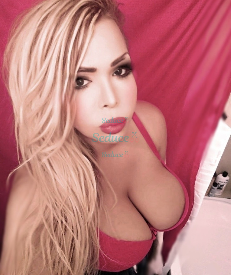 Photo escort girl Evita Reyes: the best escort service