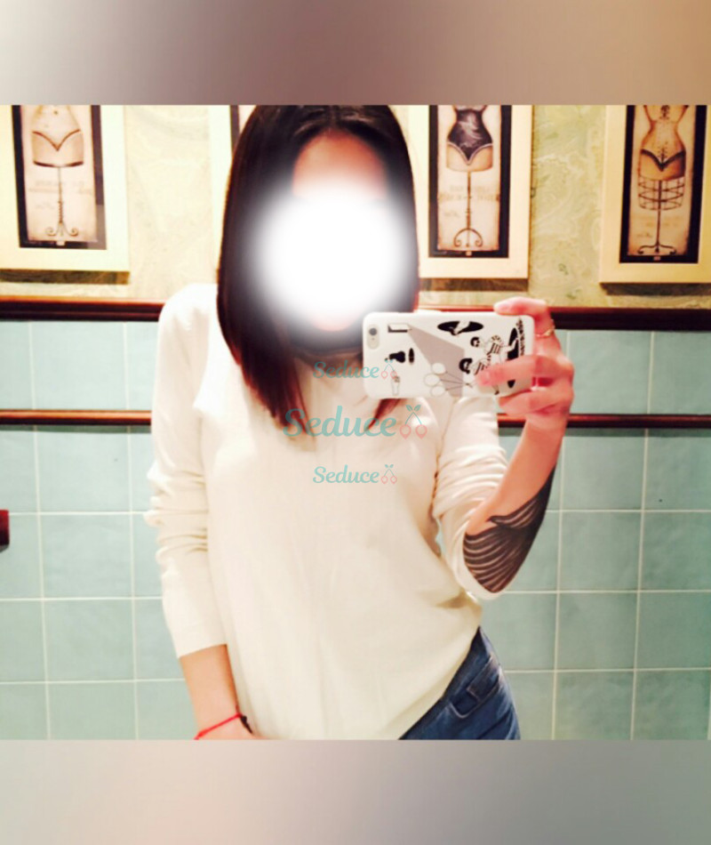 Photo escort girl Gaeul: the best escort service