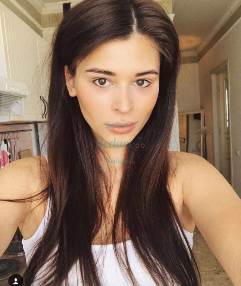 Photo escort girl Sasha: the best escort service