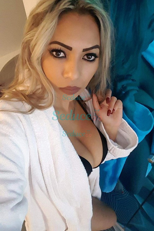 Photo escort girl Melinda: the best escort service