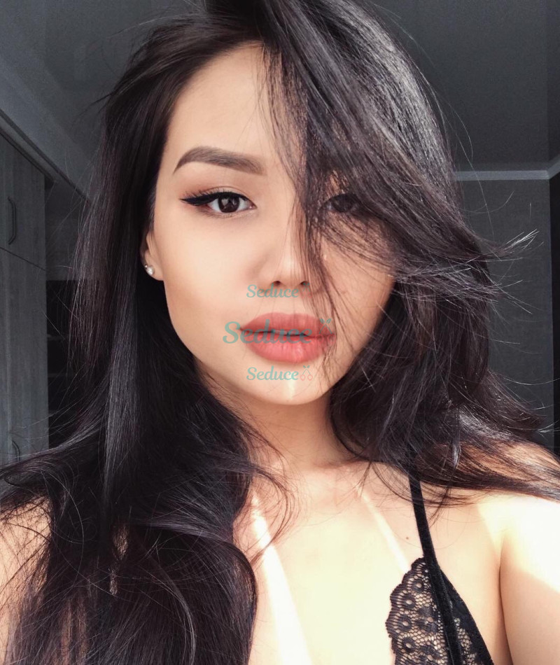 Photo escort girl Mira: the best escort service