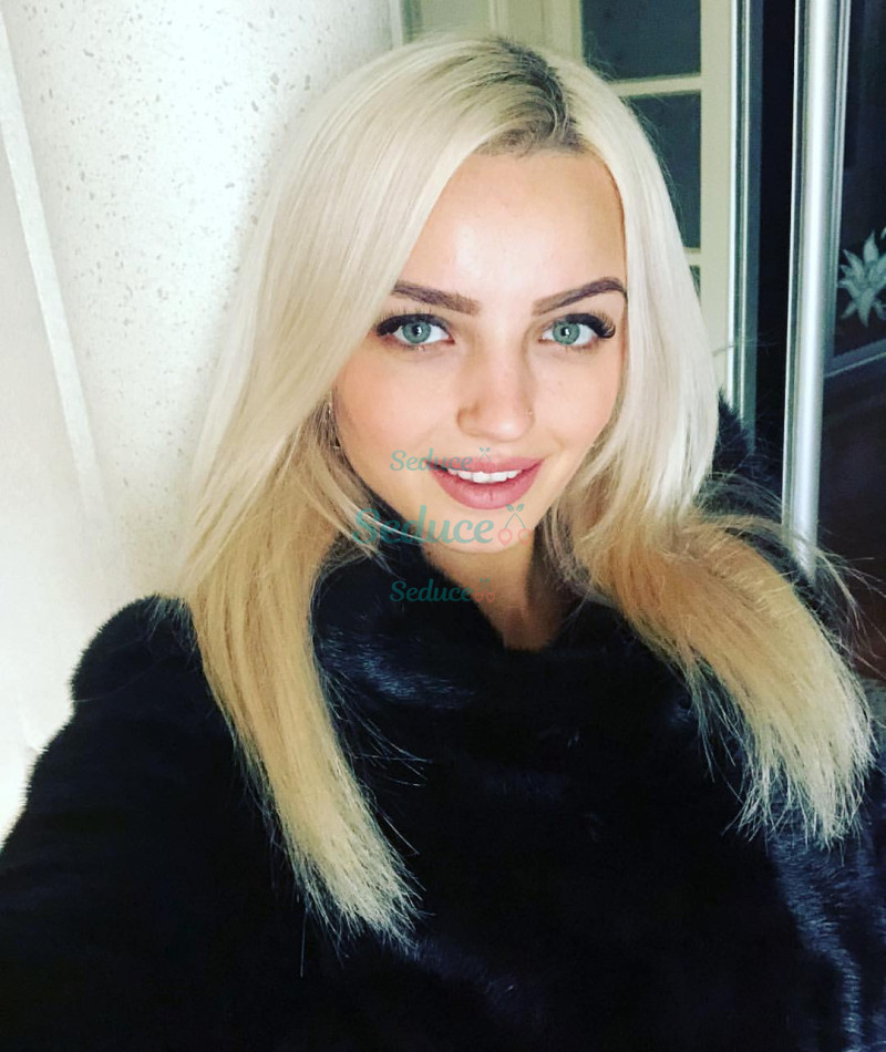 Photo escort girl AKULINA: the best escort service