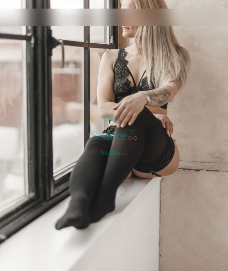 Photo escort girl Jana: the best escort service
