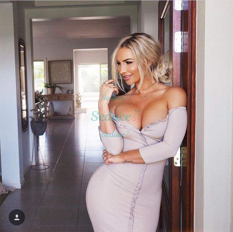 Photo escort girl Nina: the best escort service