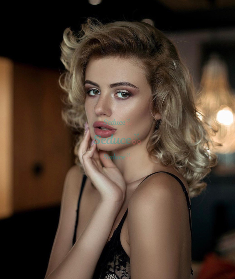 Photo escort girl Jenya: the best escort service