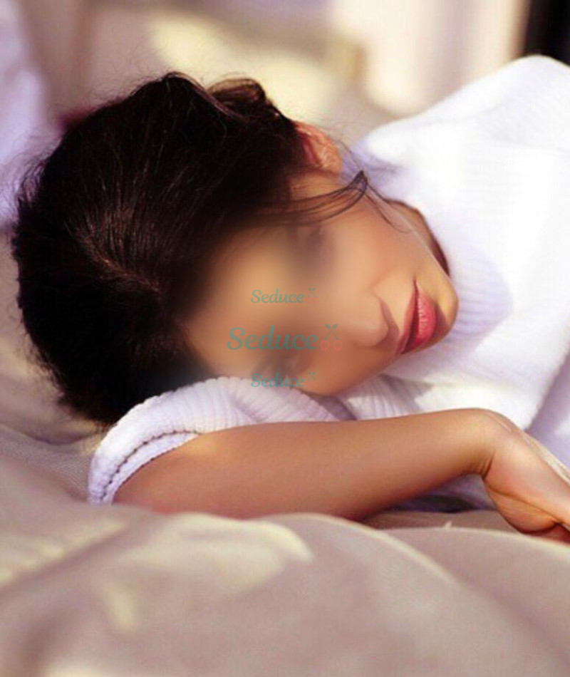 Photo escort girl Nikoletta: the best escort service