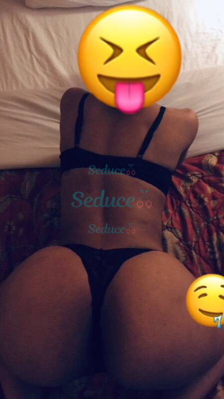Photo escort girl JuicyxBooty: the best escort service
