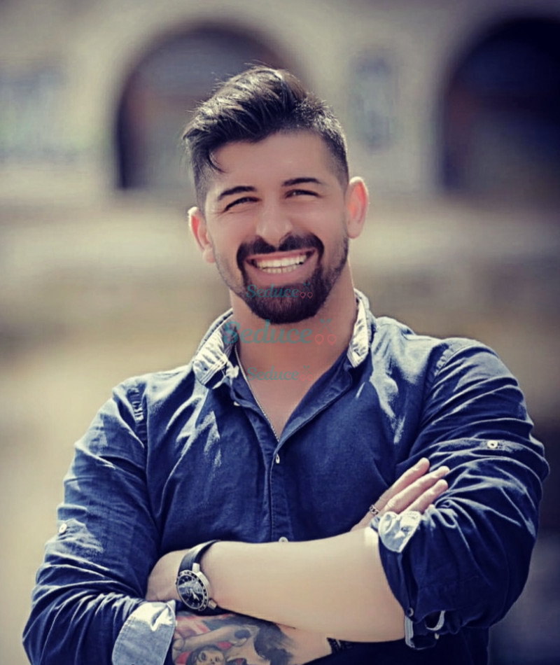 Photo escort girl John : the best escort service