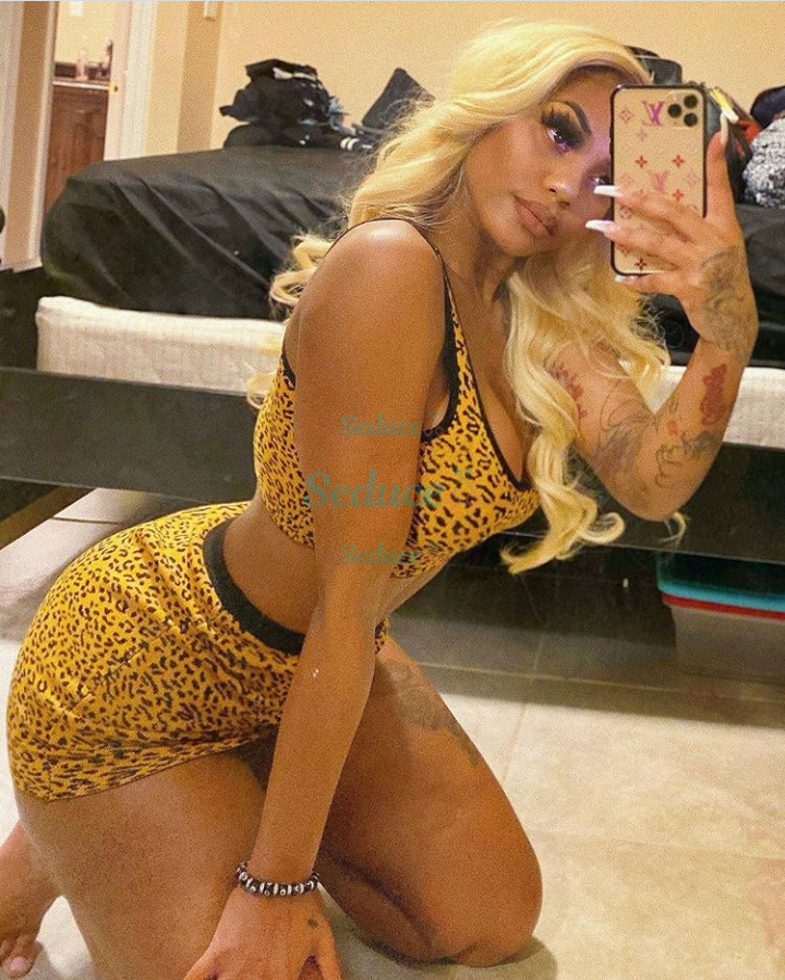 Photo escort girl Hamilton Mary : the best escort service