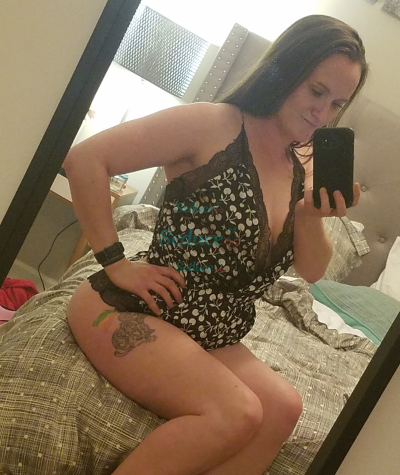 Photo escort girl AleXXX: the best escort service