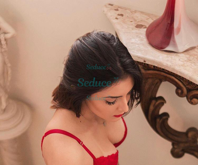 Photo escort girl Melinda: the best escort service