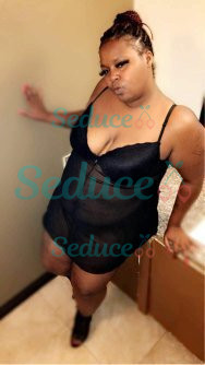 Photo escort girl Cocoamama: the best escort service