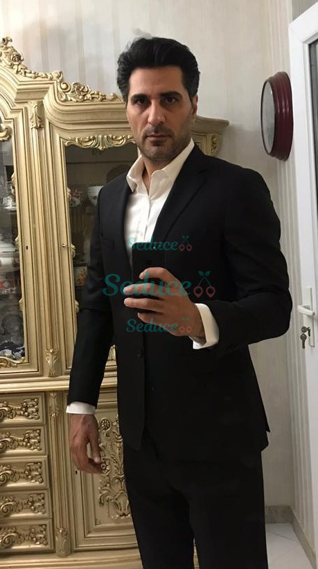 Photo escort girl Enzo: the best escort service