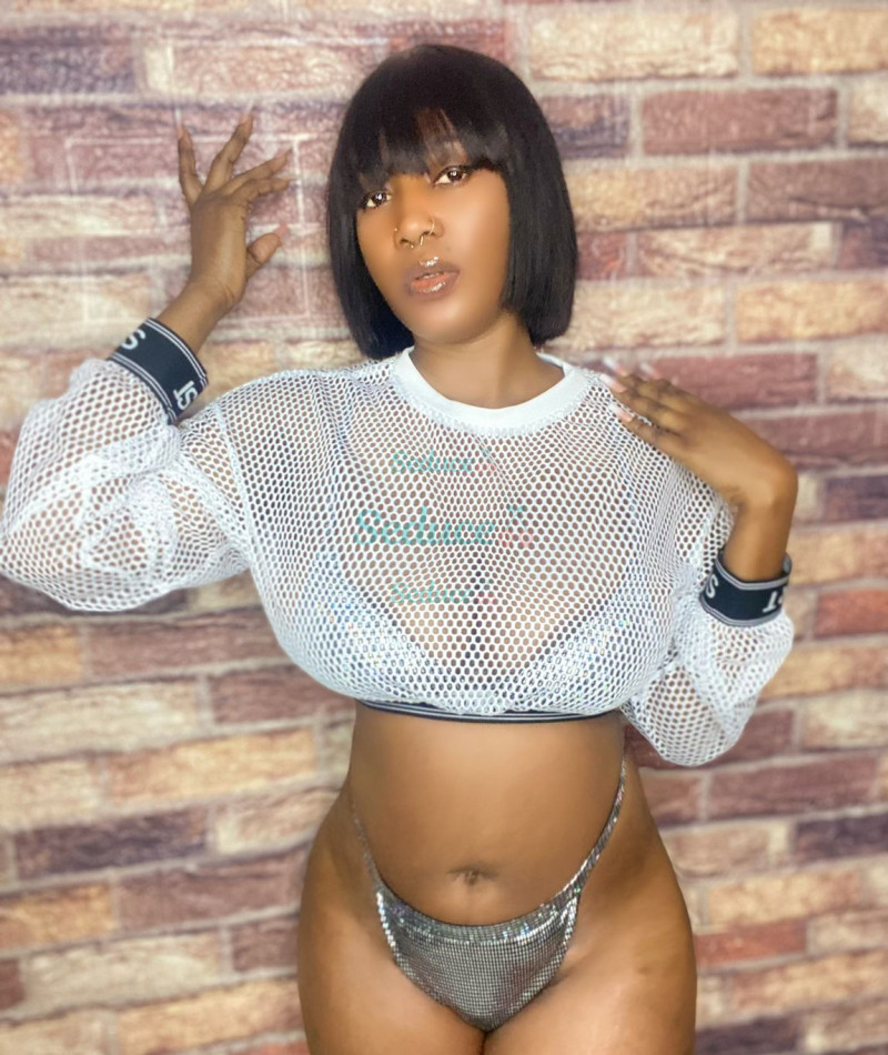 Photo escort girl Camilla: the best escort service