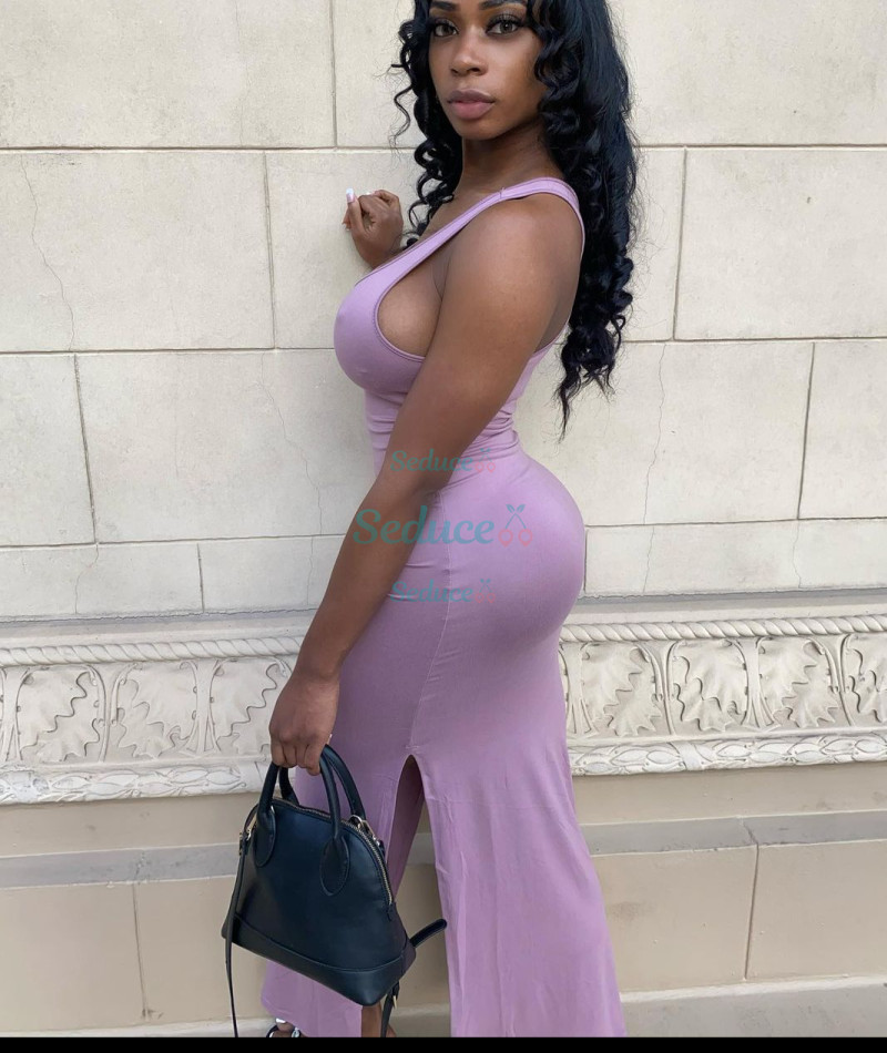 Photo escort girl SUSAN: the best escort service