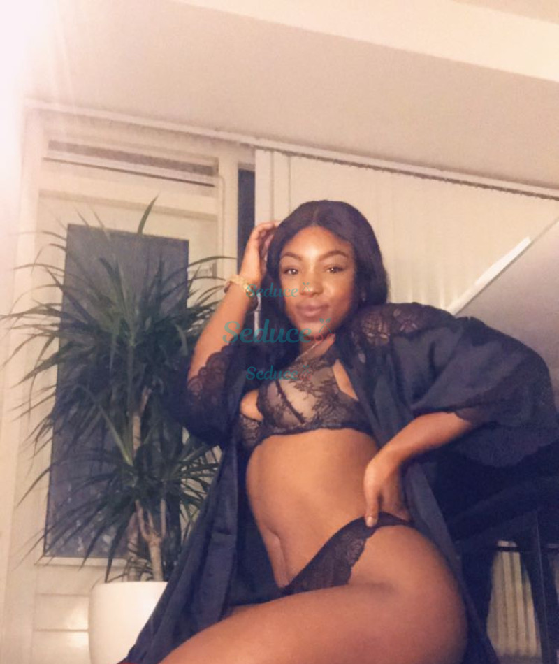Photo escort girl Kimberlyyy: the best escort service