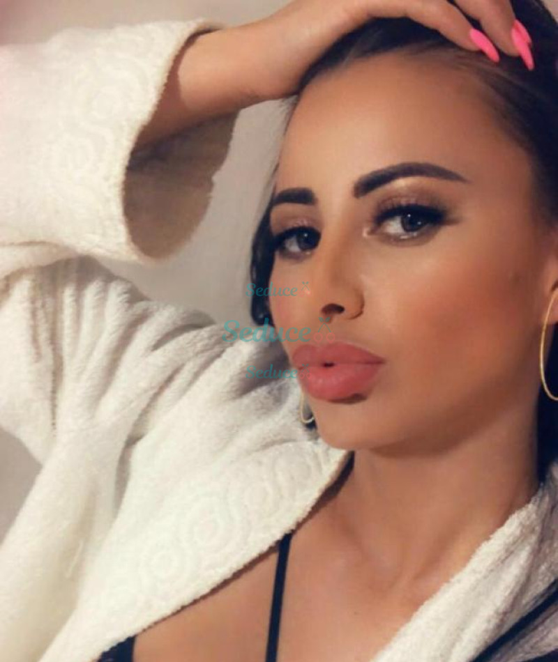 Photo escort girl ZARA : the best escort service