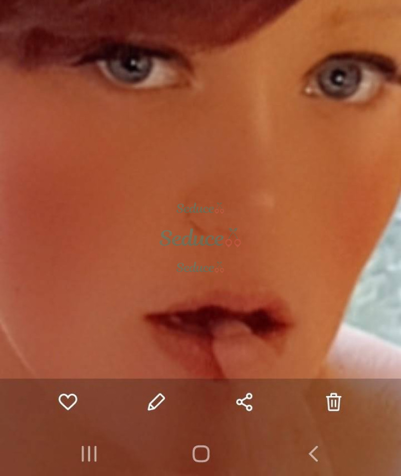 Photo escort girl JuicyJenny: the best escort service
