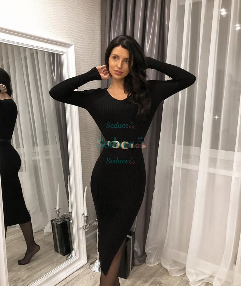 Photo escort girl Alyona: the best escort service