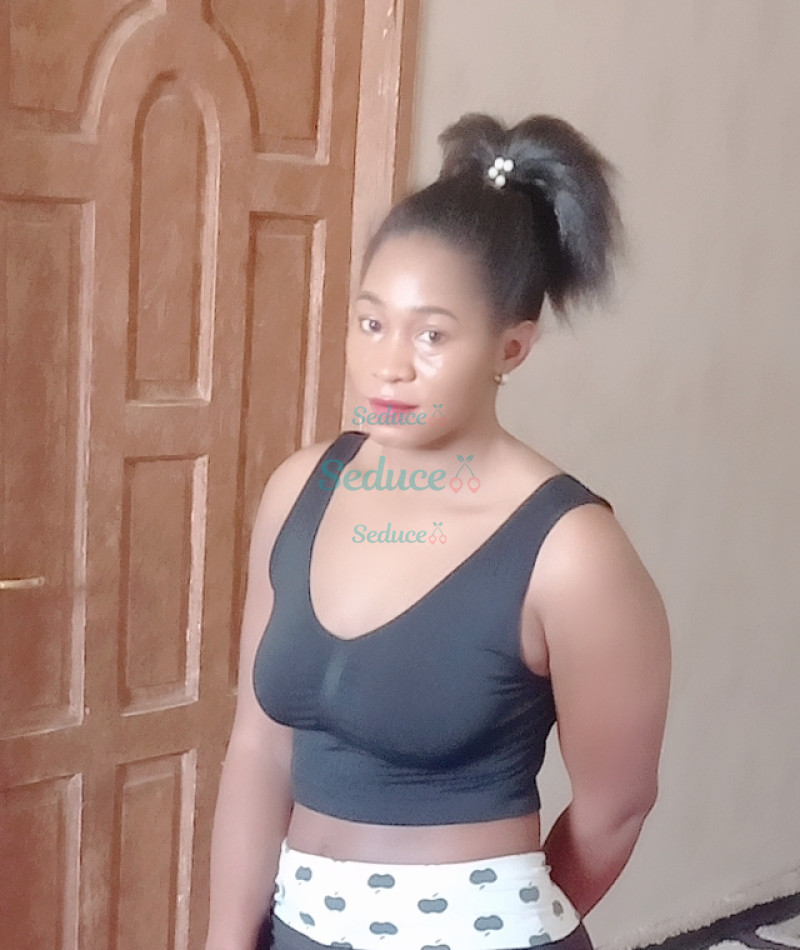 Photo escort girl Rammey: the best escort service