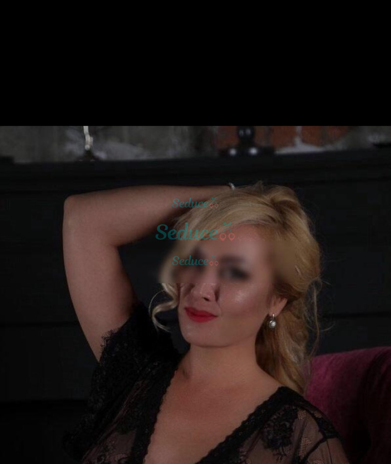 Photo escort girl Milena: the best escort service