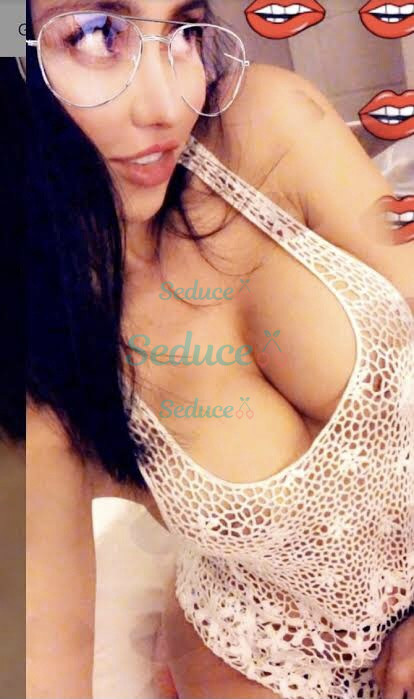 Photo escort girl Lydia will : the best escort service