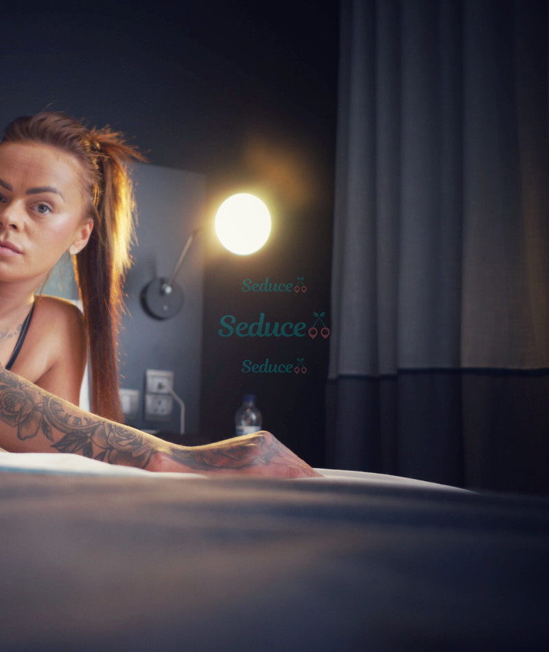 Photo escort girl Maxim Fox: the best escort service