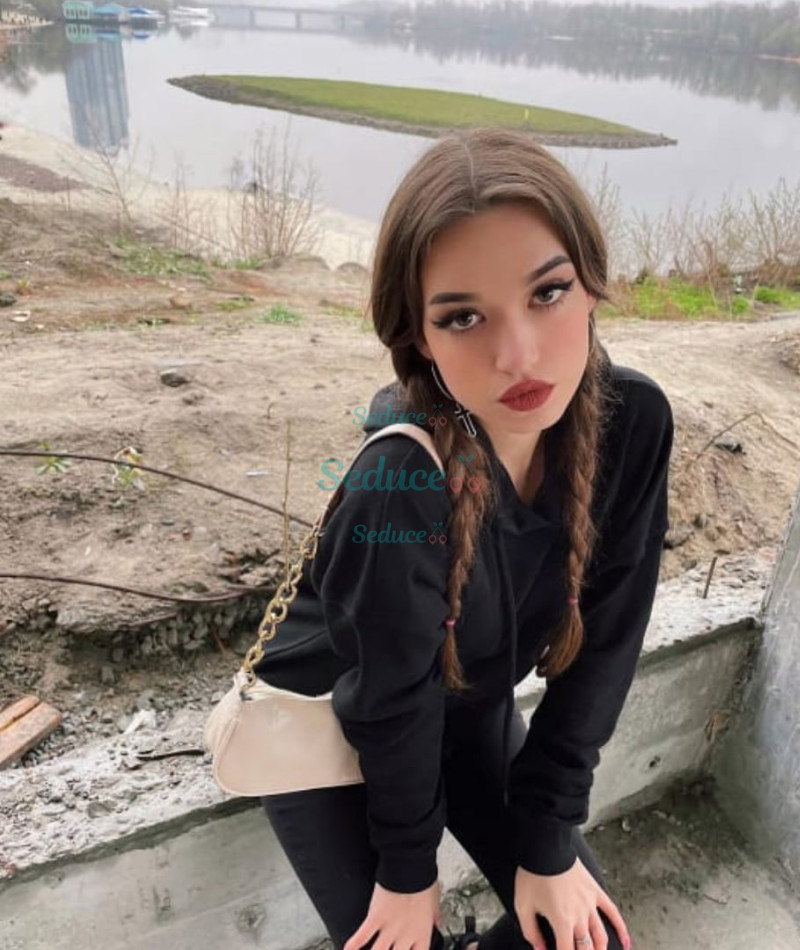 Photo escort girl Albina: the best escort service