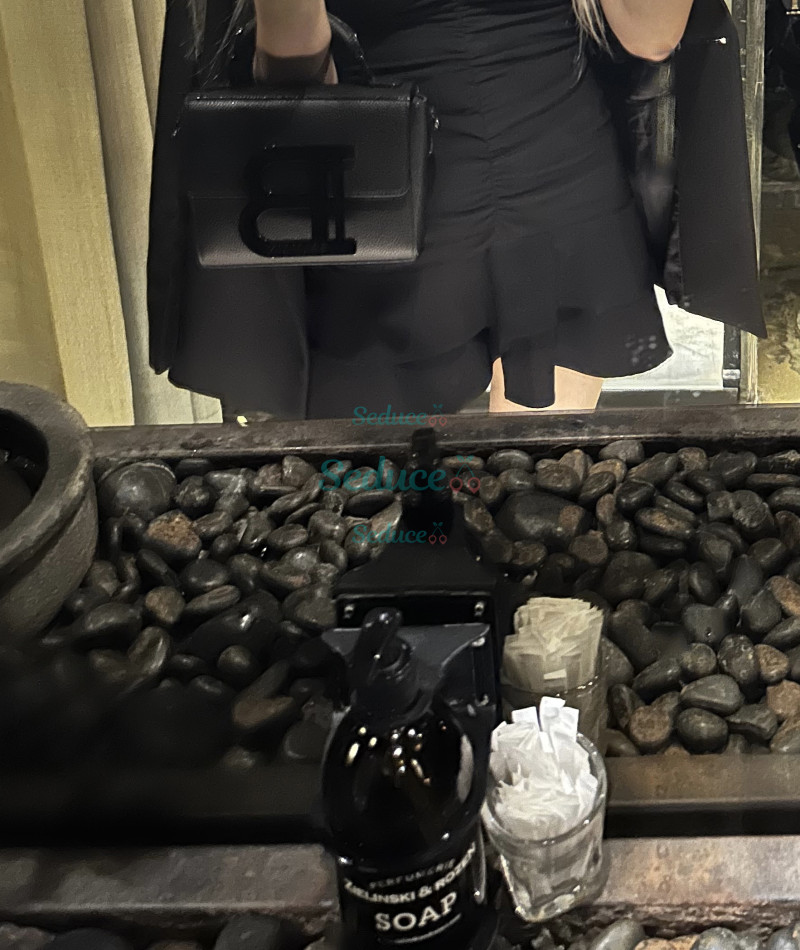 Photo escort girl Elizabeth : the best escort service