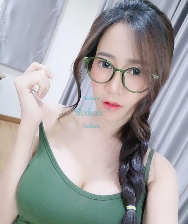 Photo escort girl Sera: the best escort service