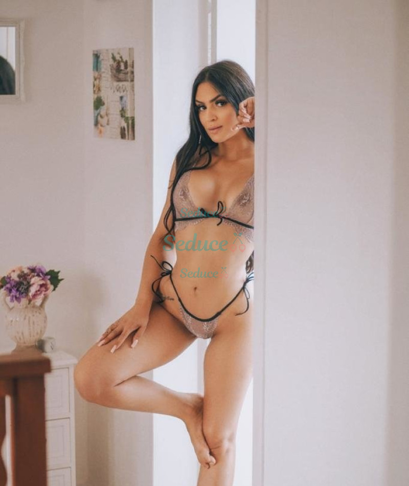 Photo escort girl Lucia: the best escort service