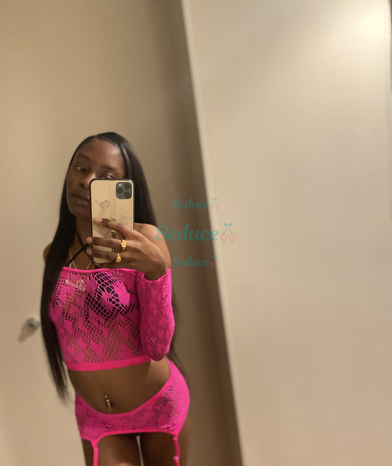 Photo escort girl Dess : the best escort service