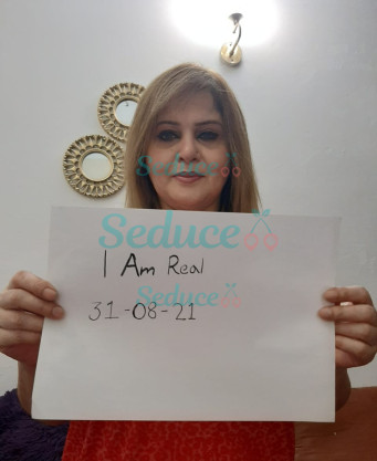 Photo escort girl Zoya mahi: the best escort service
