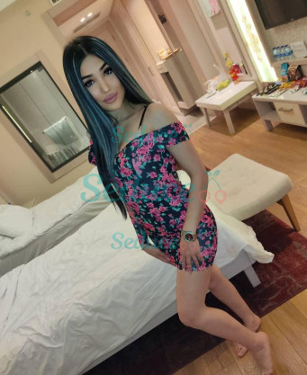 Photo escort girl Yasmeen99: the best escort service