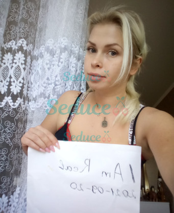 Photo escort girl Annet: the best escort service