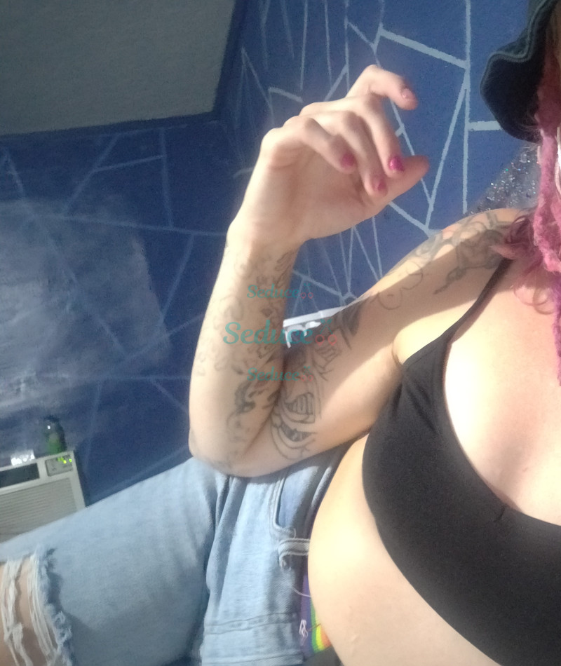 Photo escort girl Chloeestaxx: the best escort service