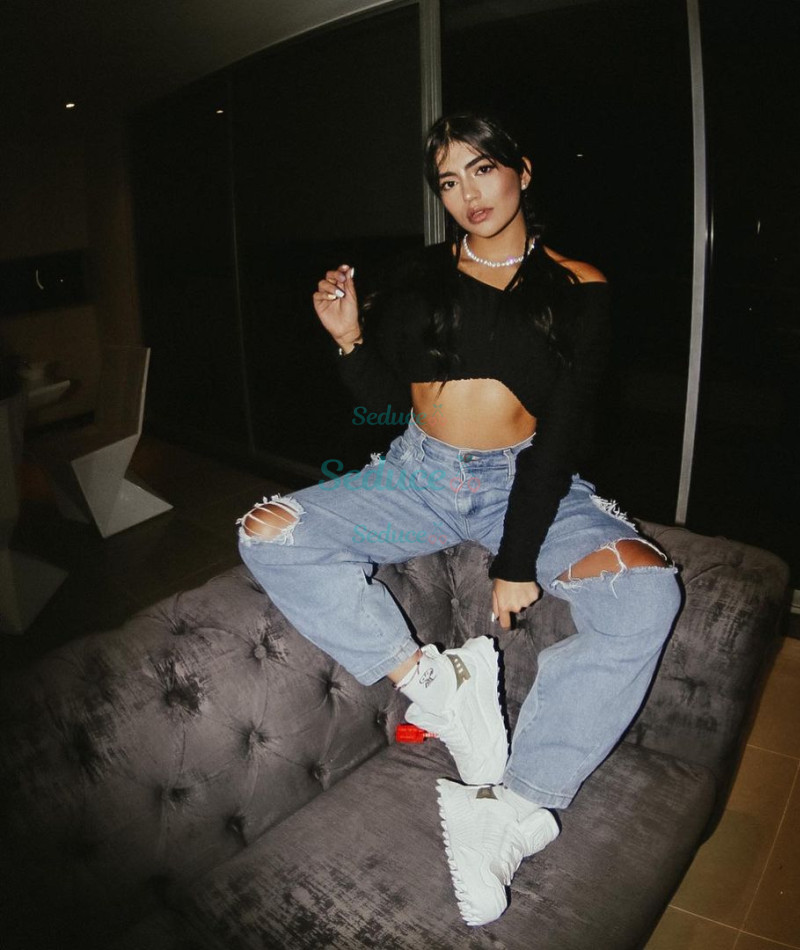 Photo escort girl AlexisV: the best escort service
