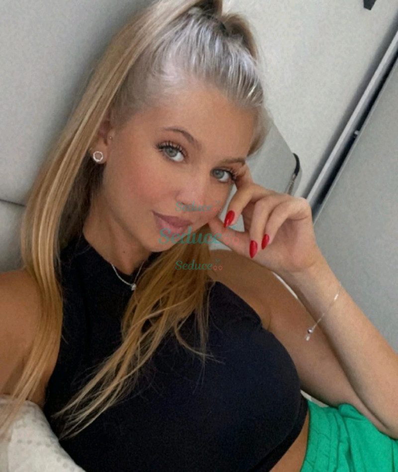 Photo escort girl Elaine: the best escort service