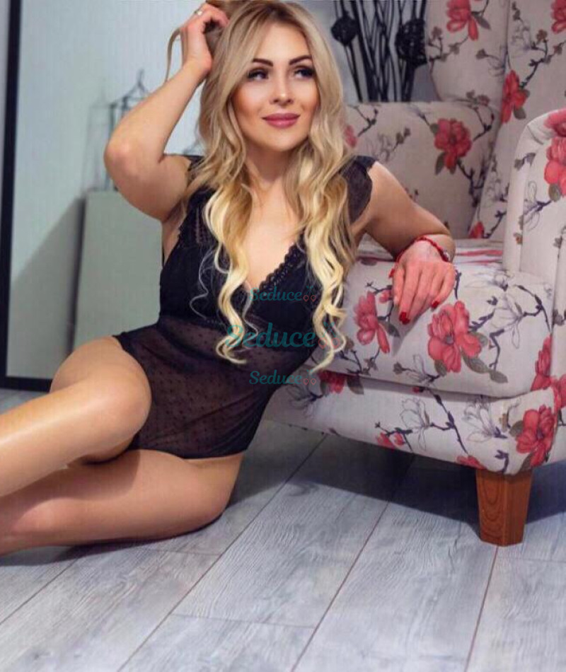 Photo escort girl Alina : the best escort service