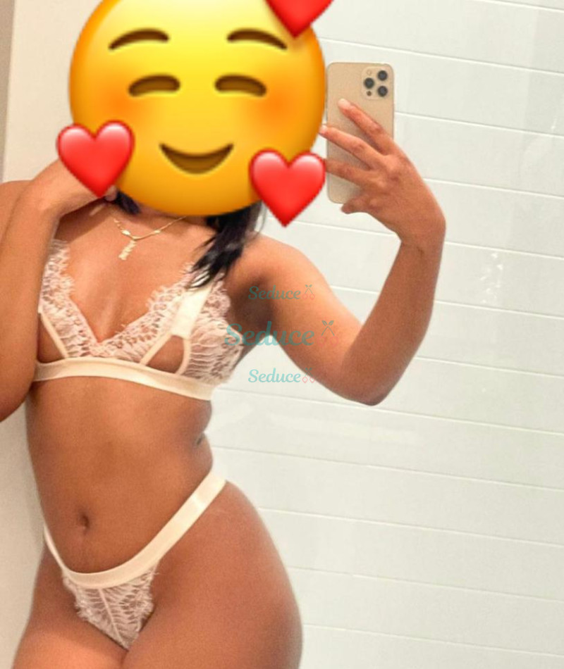 Photo escort girl Estelle : the best escort service