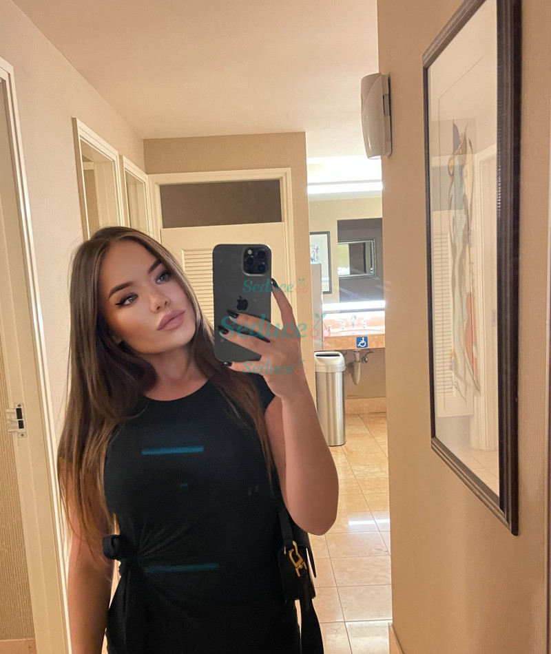 Photo escort girl Julia: the best escort service