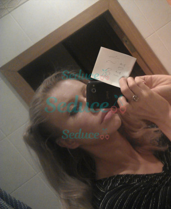 Photo escort girl Elena: the best escort service