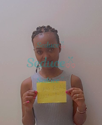 Photo escort girl Ricca: the best escort service