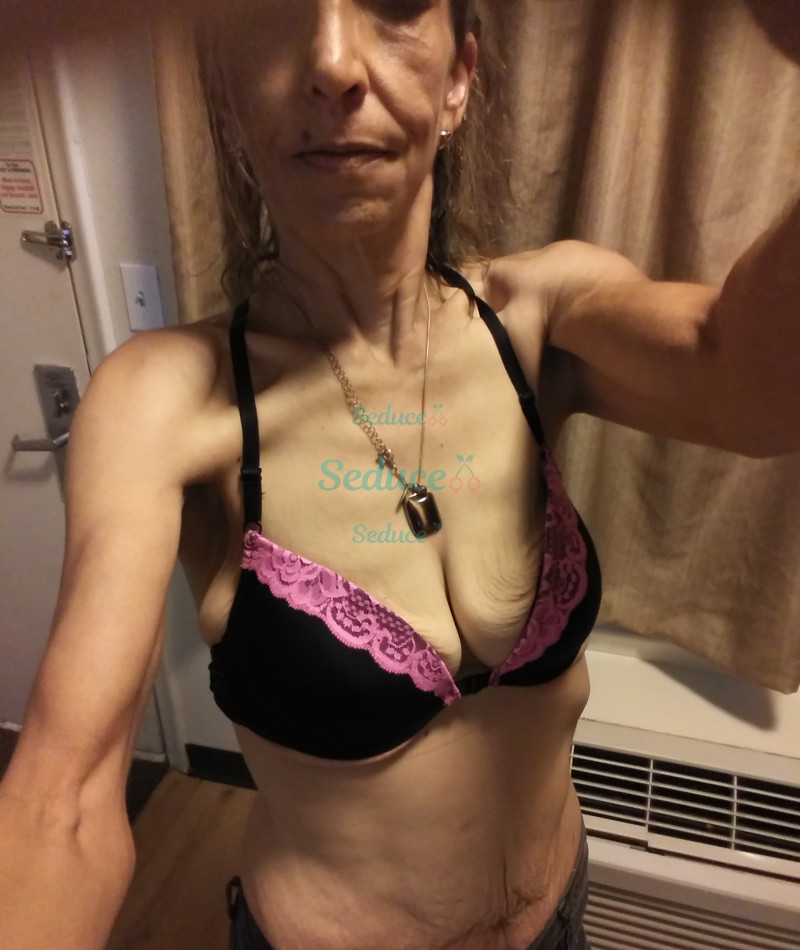 Photo escort girl Ms.janet: the best escort service