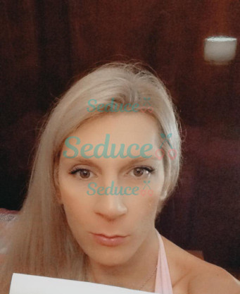 Photo escort girl Andrianna: the best escort service