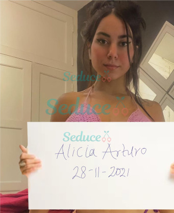 Photo escort girl aturoalicia: the best escort service