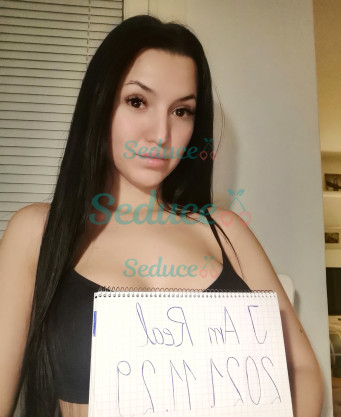 Photo escort girl Renata : the best escort service