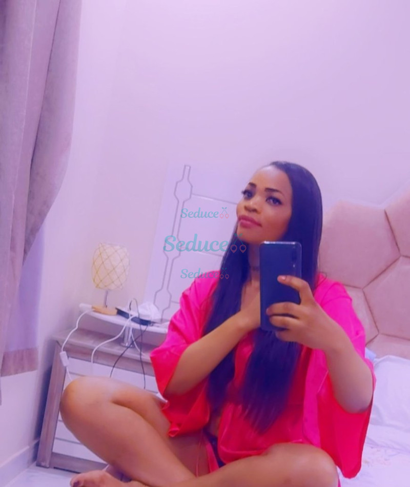 Photo escort girl Jackline: the best escort service